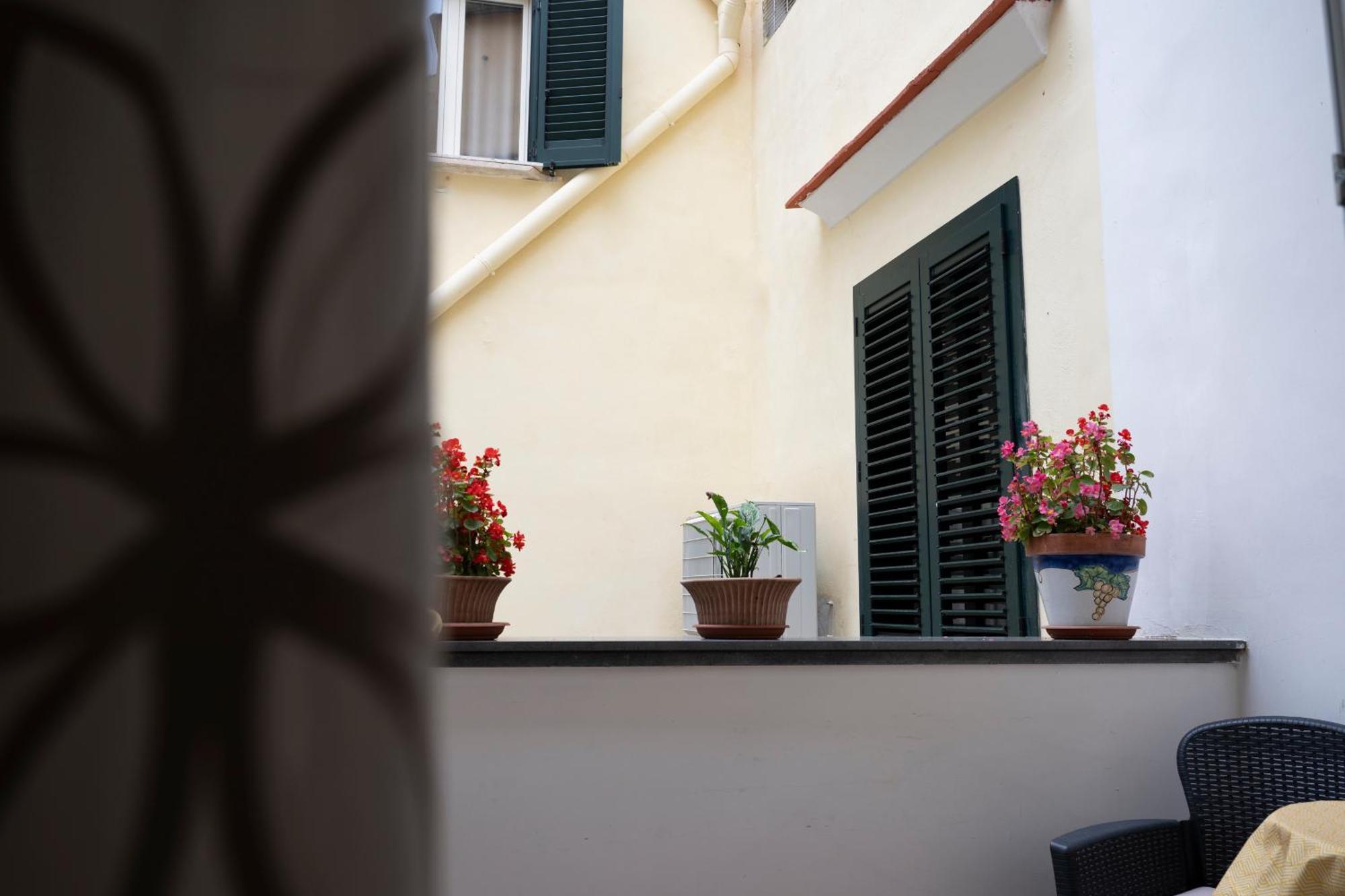 Hotel Antica Repubblica In Amalfi Center At 100Mt From The Sea Exterior photo